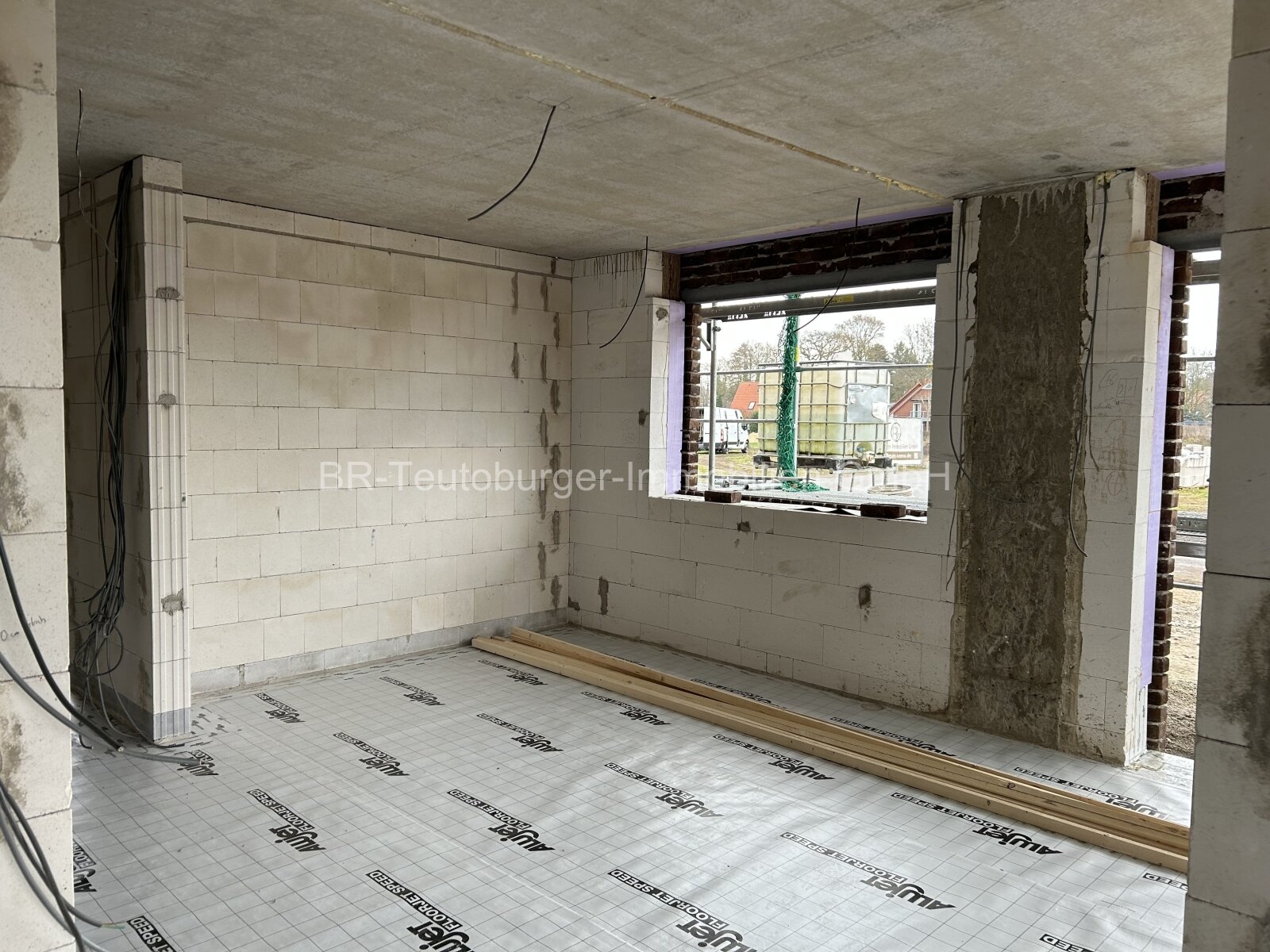 6 Zimmer Haus als DHH Provisionsfrei 6 Zimmer Haus als DHH Provisionsfrei